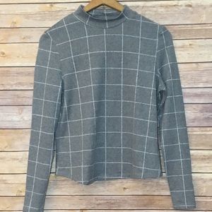 Atmosphere Sweater. Size M.